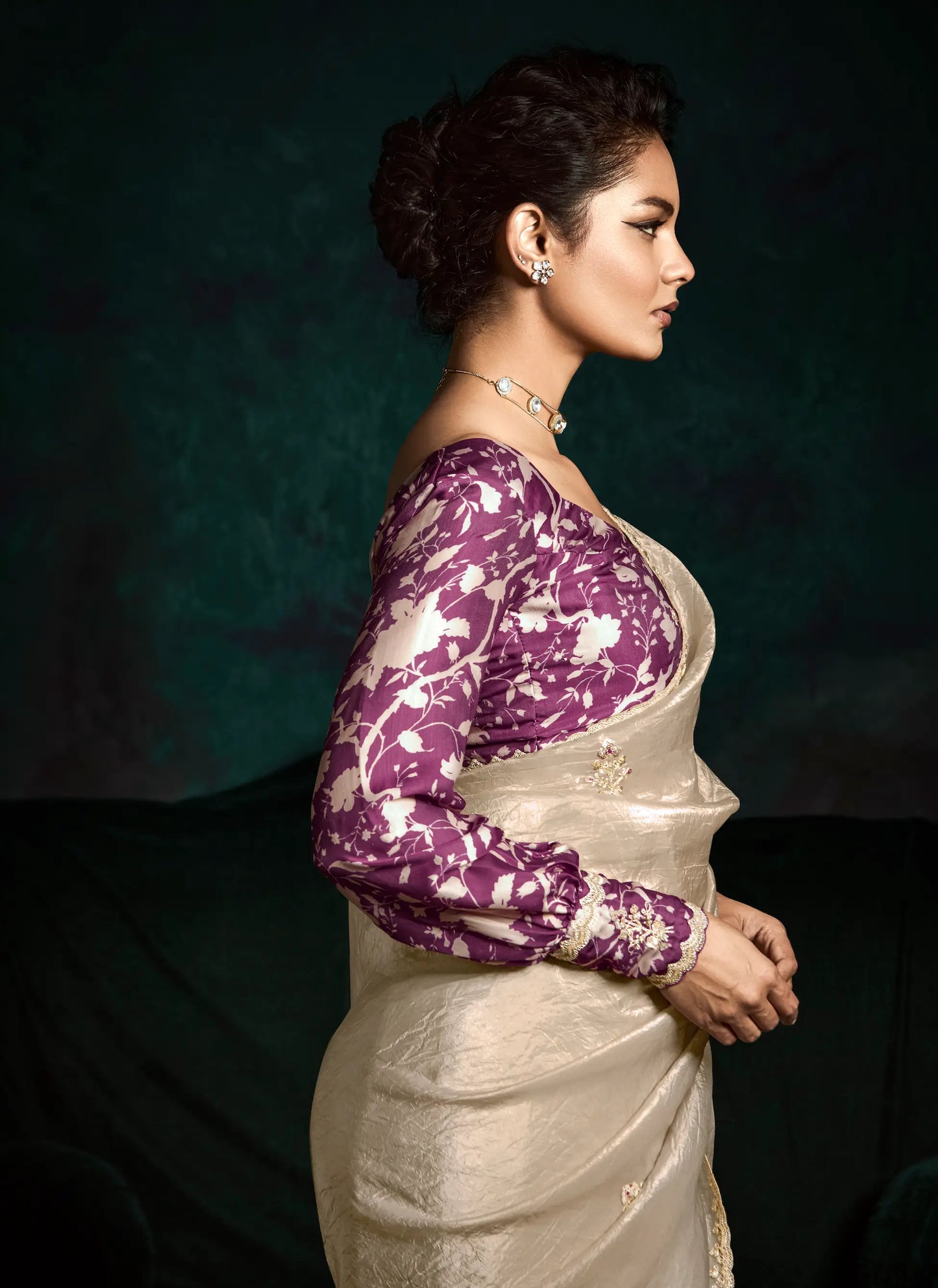 Beige Glass Organza Saree With Digital Print, Sequence & Thread Embroidery Work