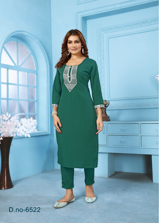 Green Kurta Set With Embroidery Work