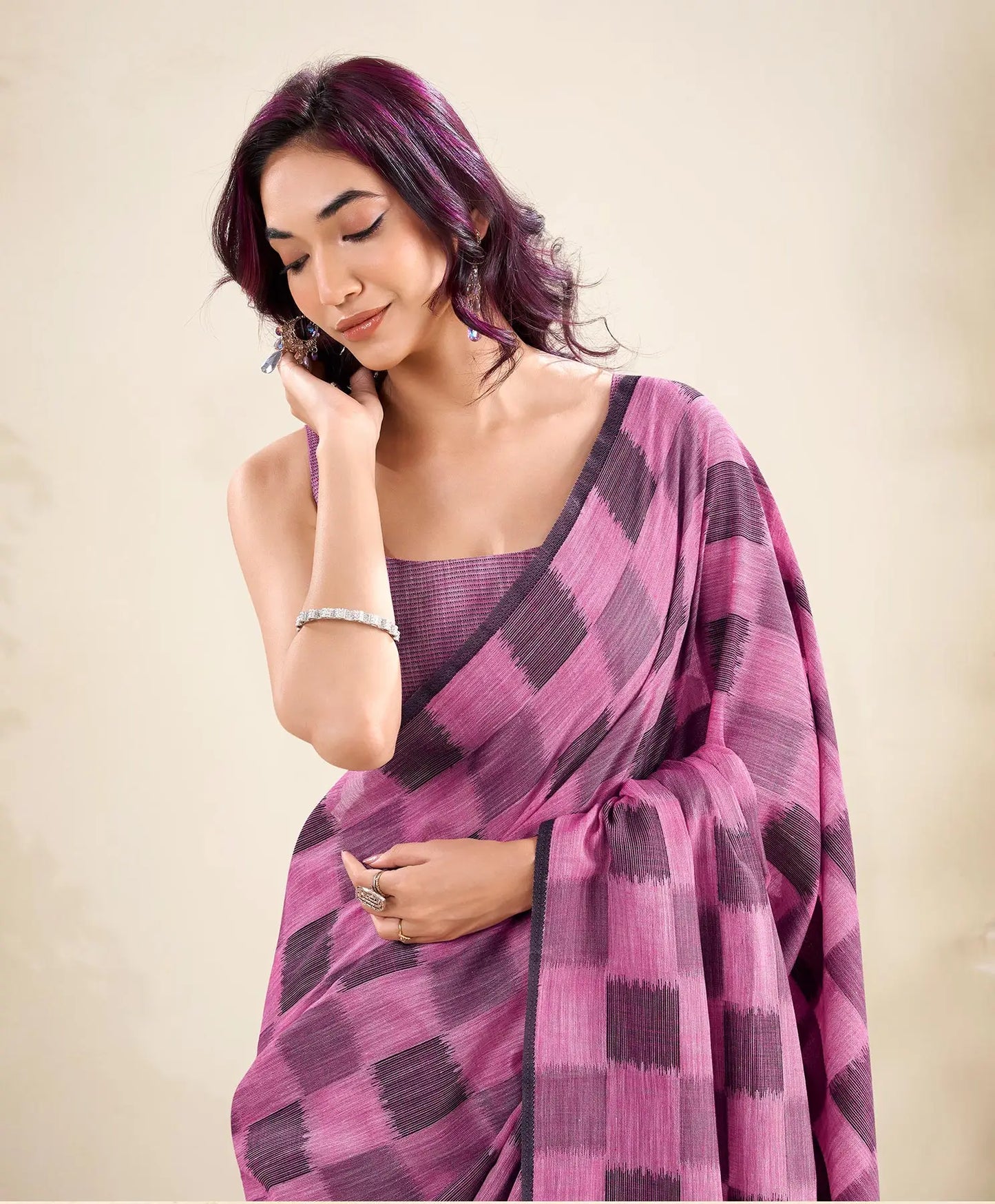 Pink Linen Silk Saree with Checks Print