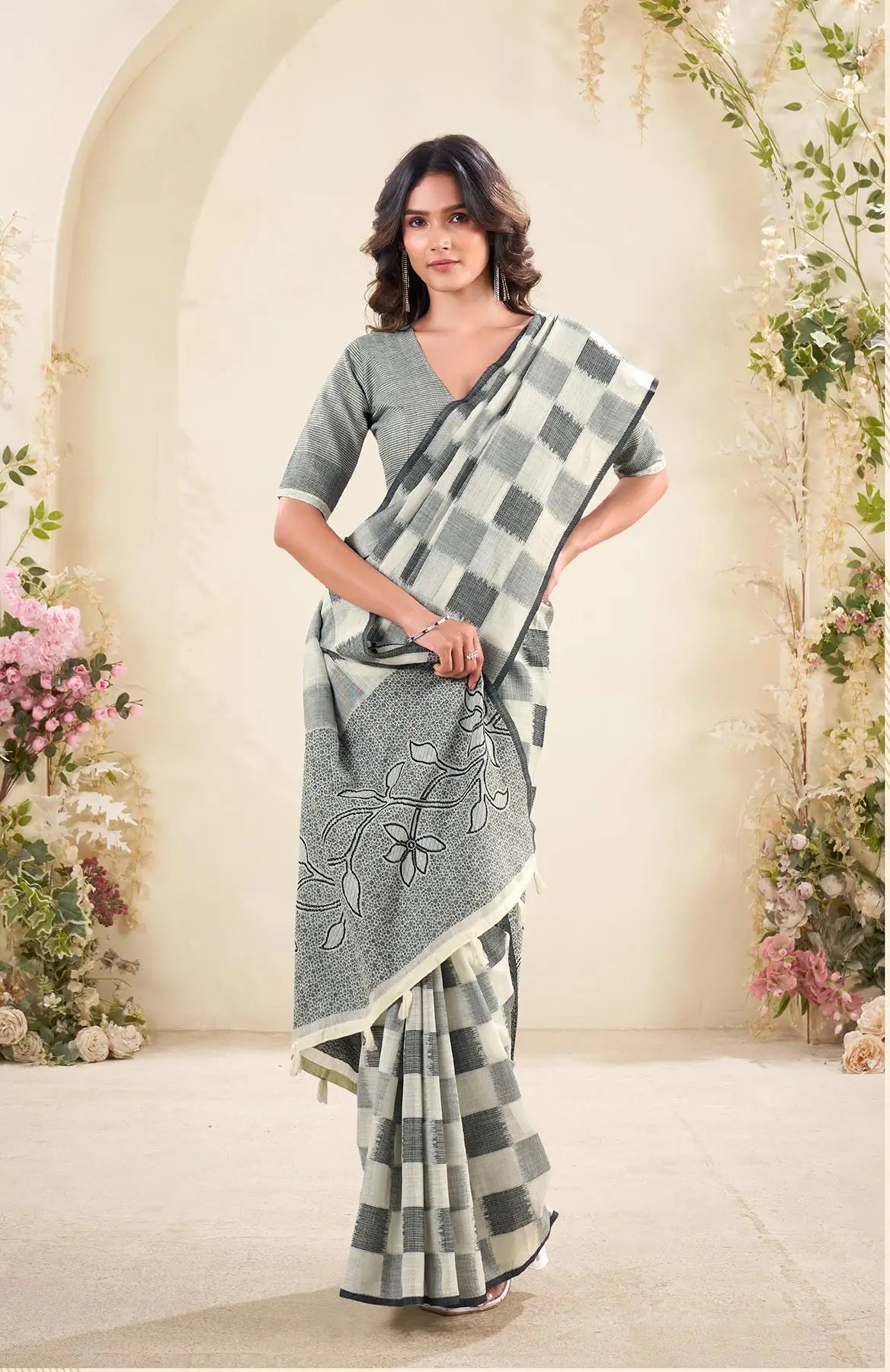 Grey  Linen Silk Saree with Checks Print