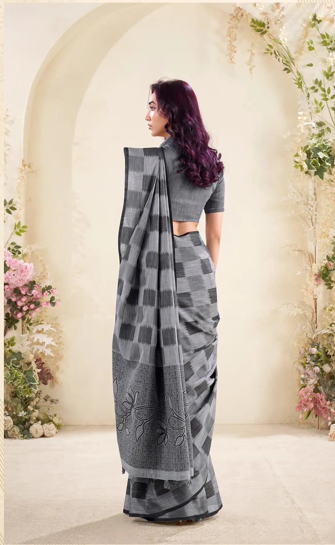 Grey  Linen Silk Saree with Checks Print
