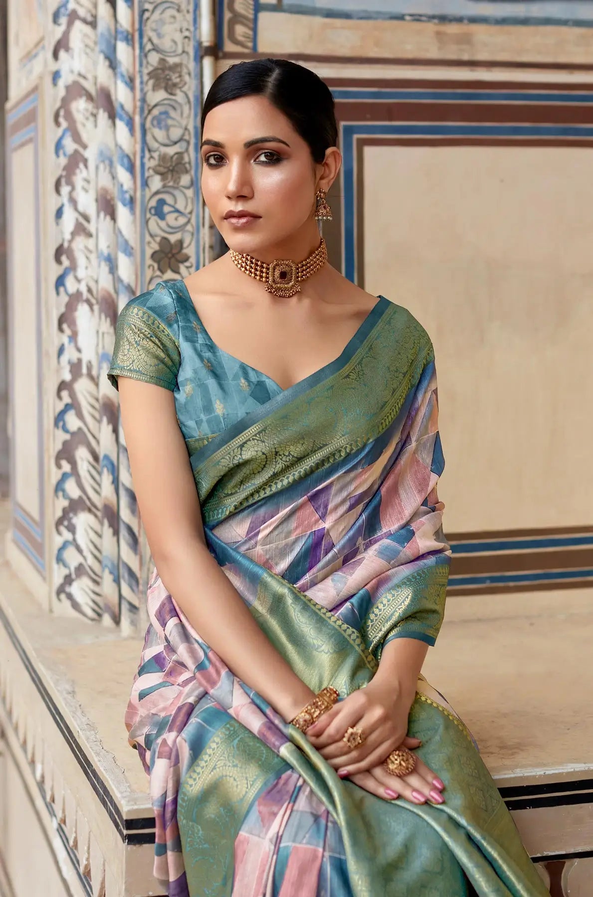 Peach  Handloom Silk Saree  With Digital Print Zari Border