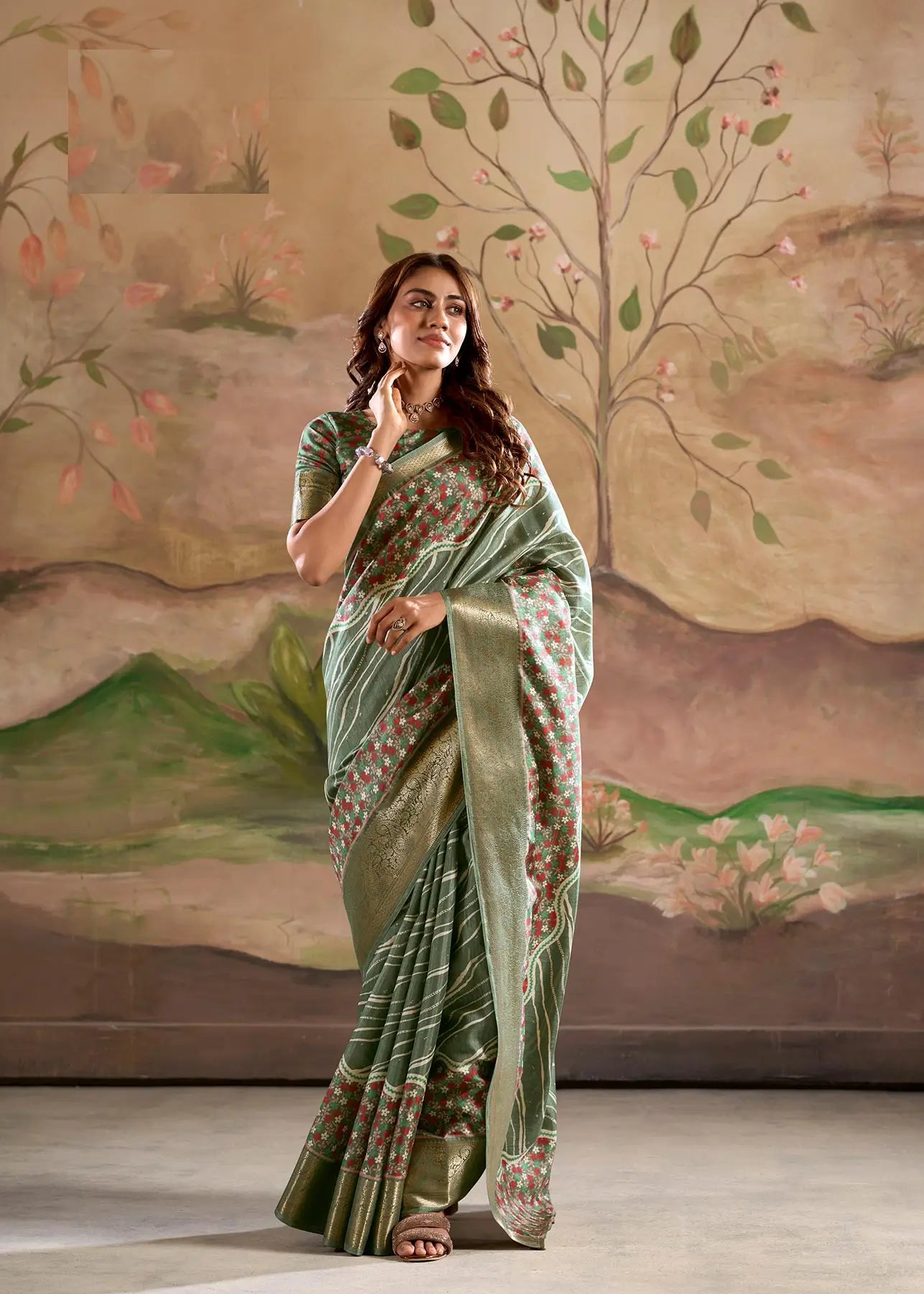 Green  Dola Silk Printed Saree With Zari Border