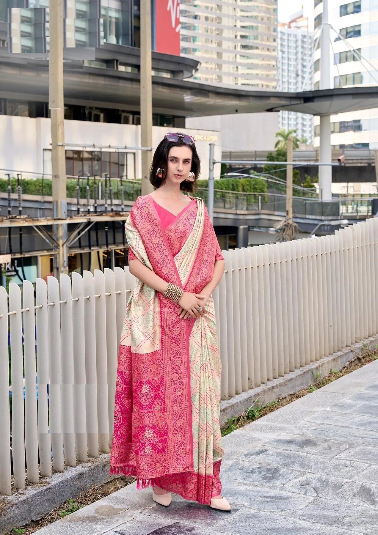 Beige Soft Silk Bandhani Weaving Saree