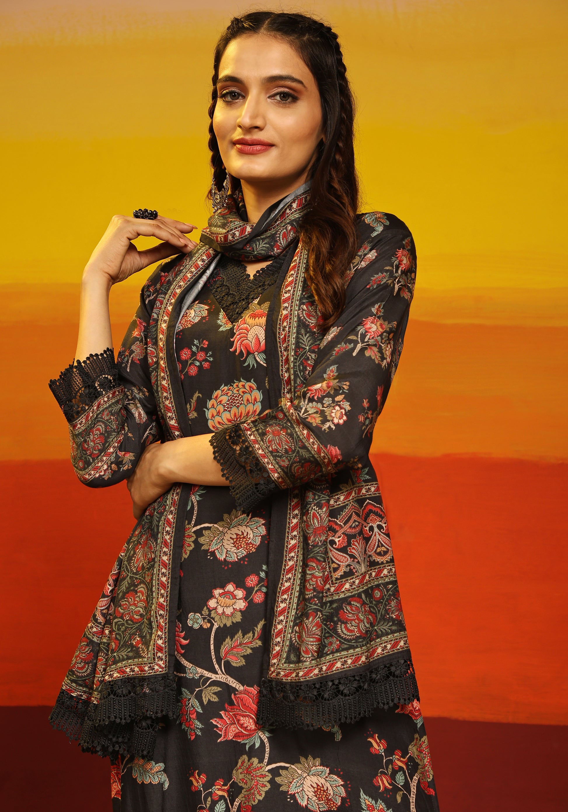 Black Kurta Set - Guldori