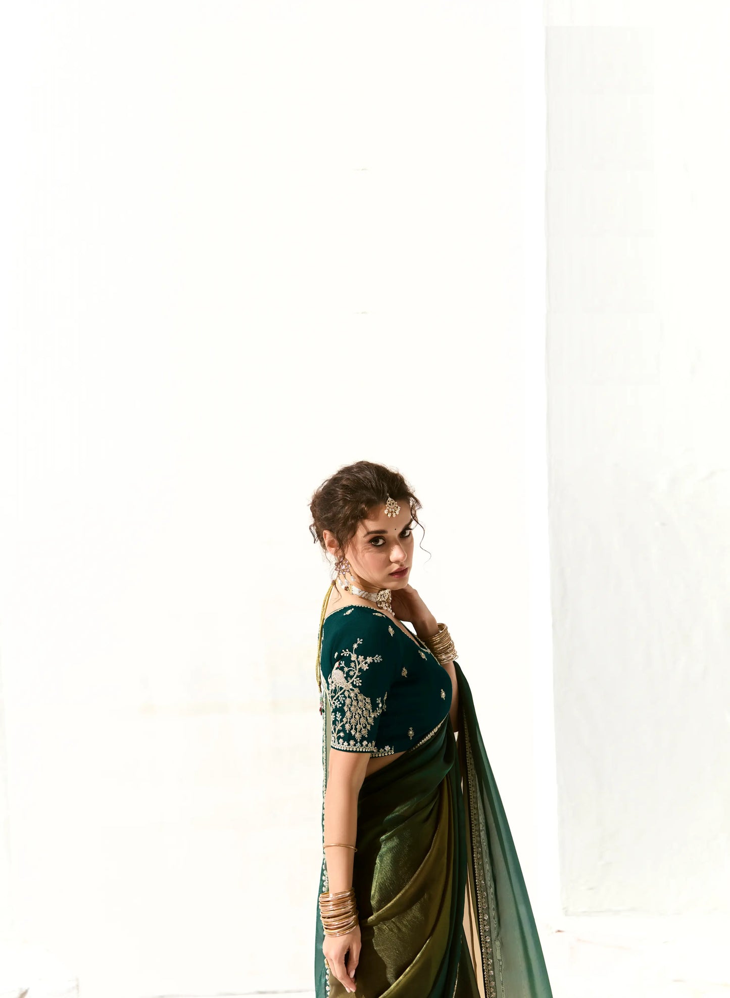 Green Shaded Organza Saree Blouse With Heavy Embroidery work