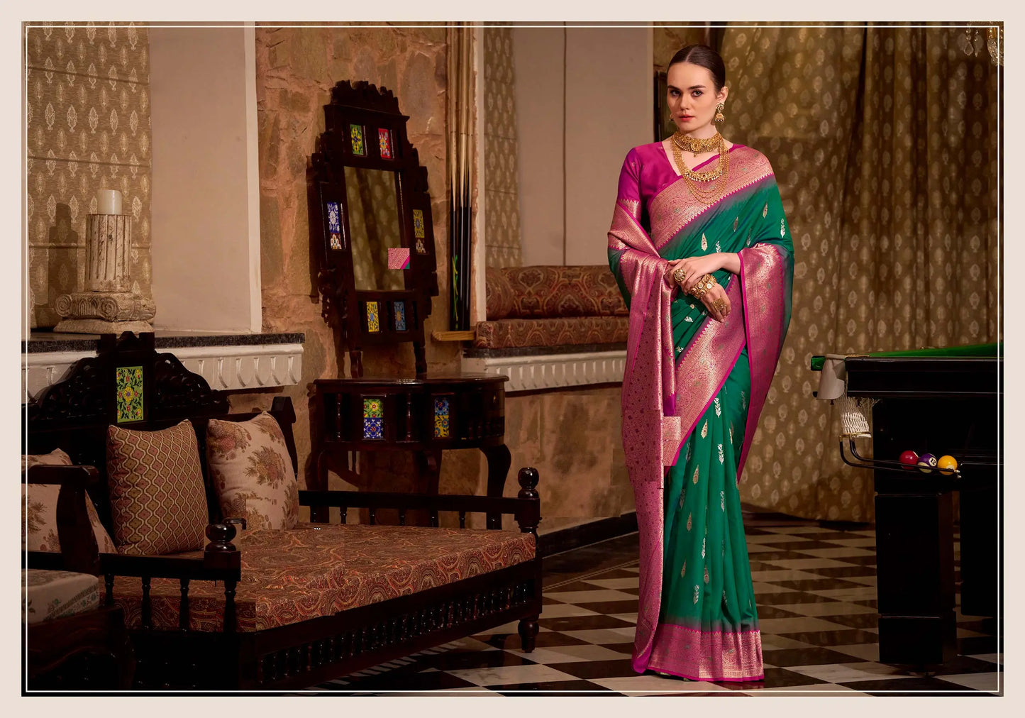 Dark Green Soft Silk  Zari Weaving  Saree With Contrast Border