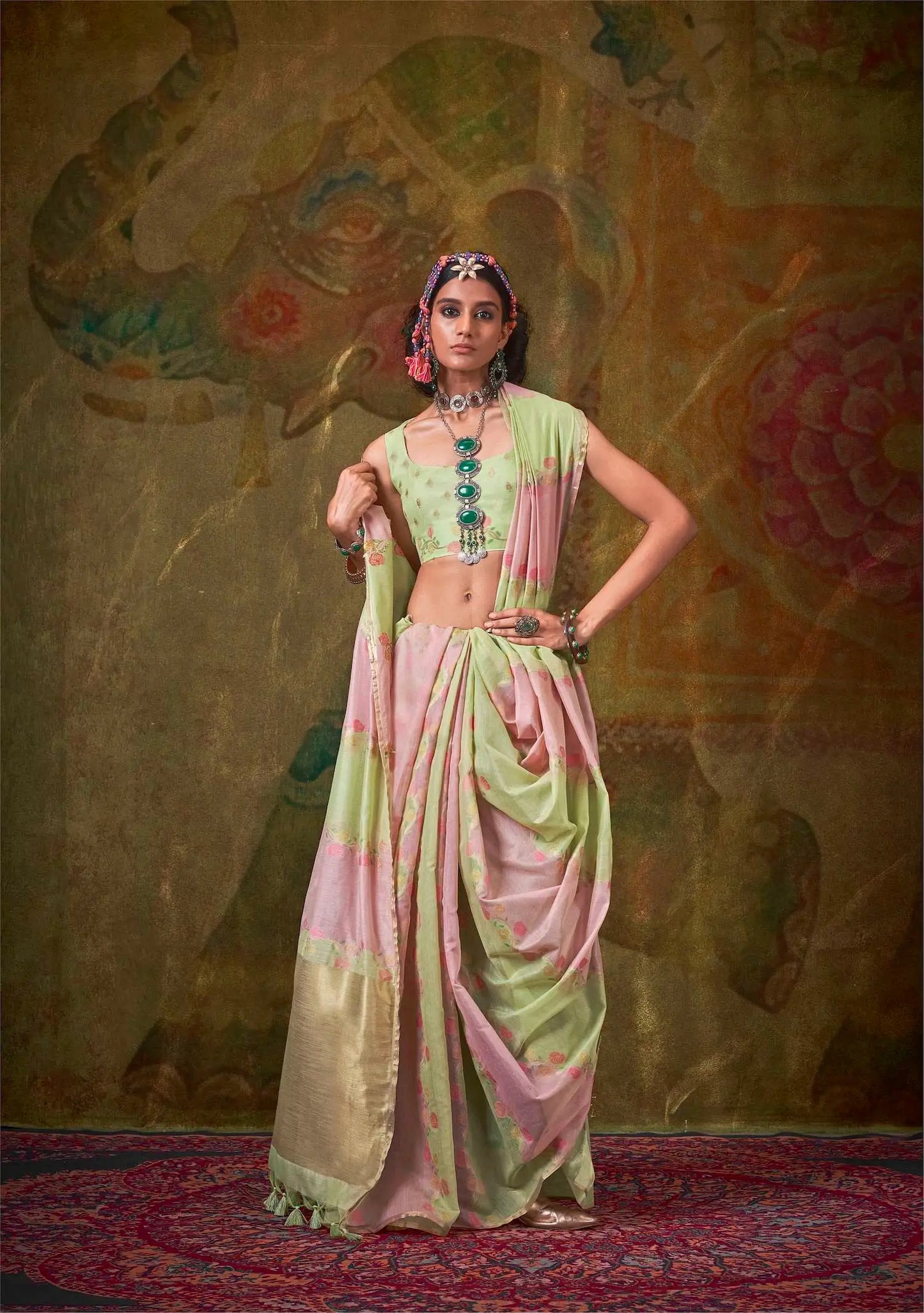 Light Green-Light Pink Spun Rangkaat Weaving Handloom Silk Saree