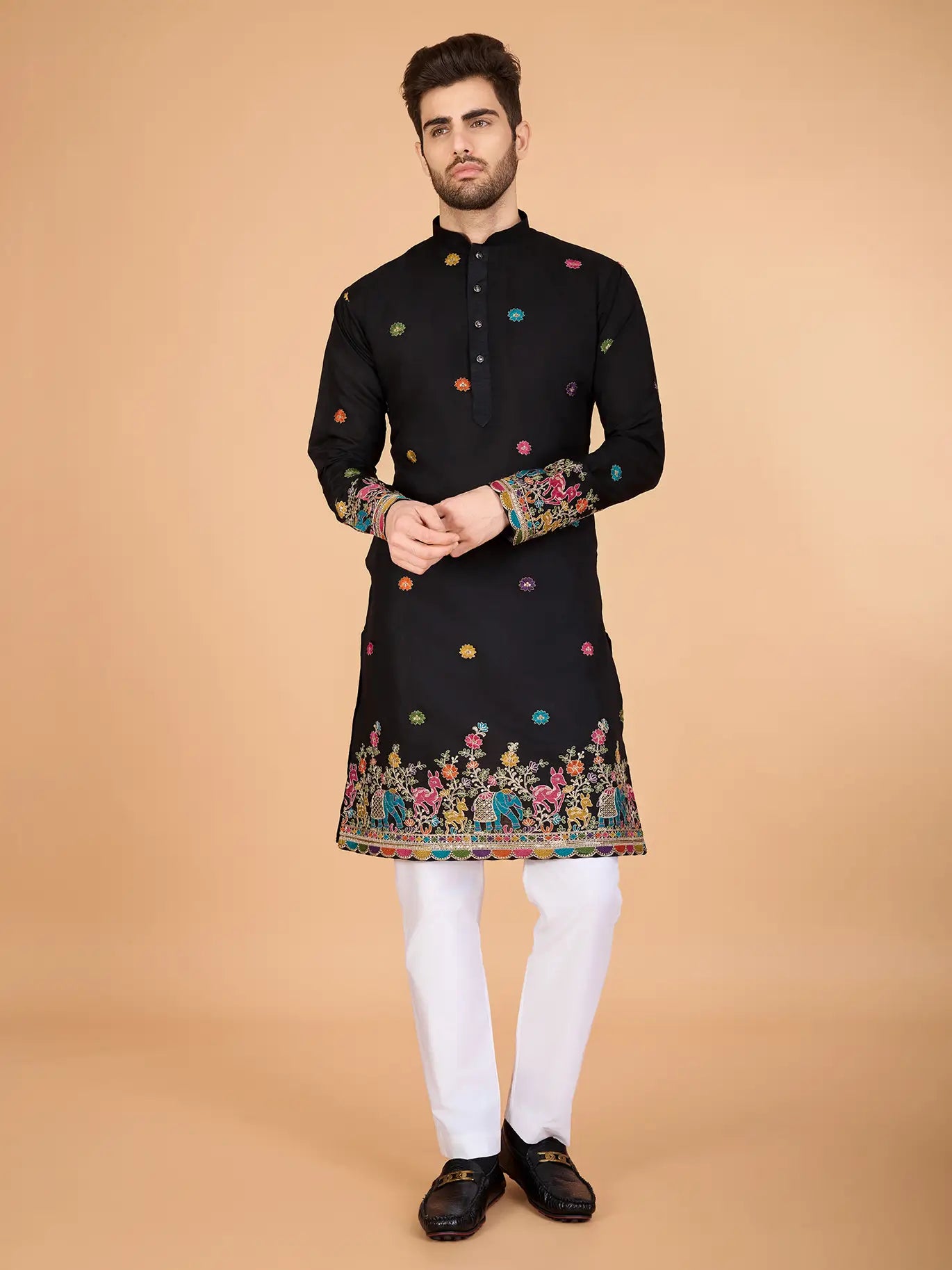 Black Silk Kurta With Thread & Sequins Embroidered Work