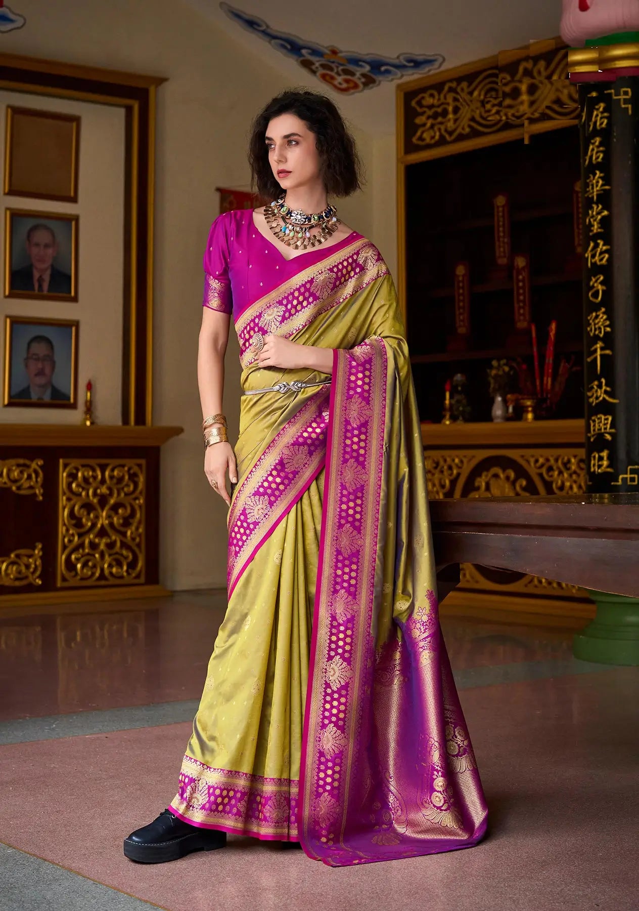 Green Silk Saree with Banarasi Zari Weaving & Contrast Border