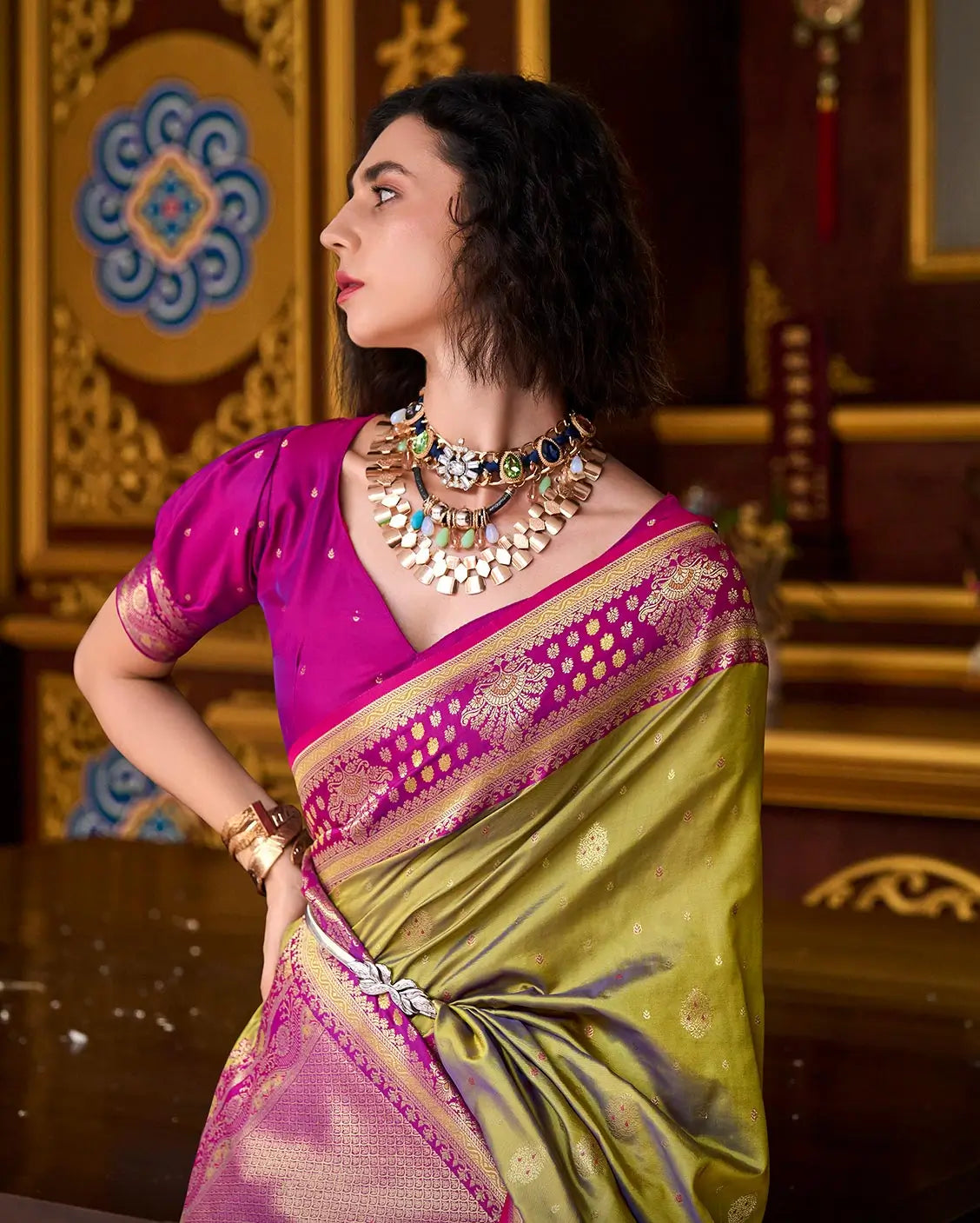 Green Silk Saree with Banarasi Zari Weaving & Contrast Border