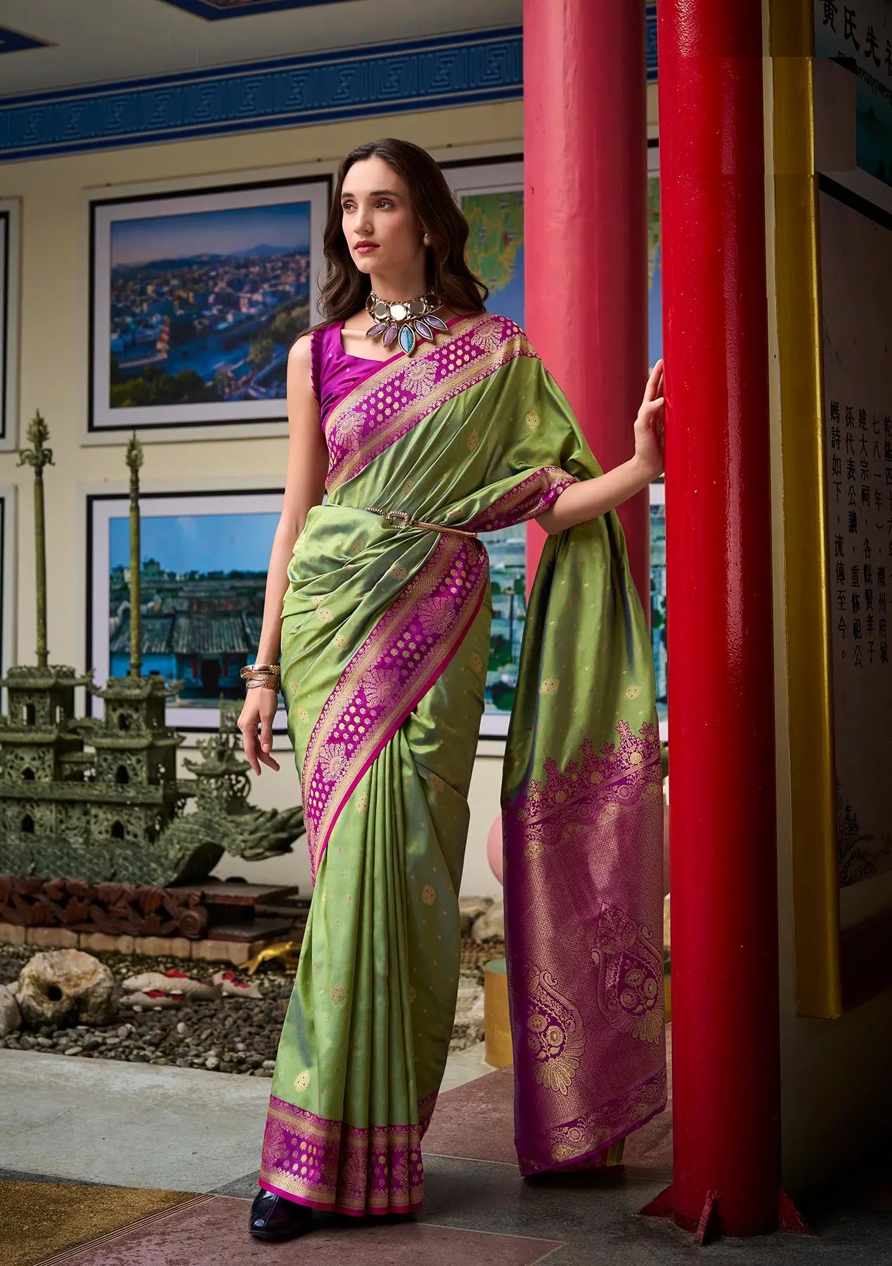 Green Silk Saree with Banarasi Zari Weaving & Contrast Border