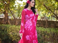 Pink Chiffon Saree With Floral Print & Pearl Lace Border