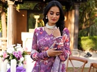 Onion Pink Weightless Marbal Saree With Floral Print & Pearl Lace Border