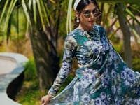 Green Weightless Marbal Saree With  Pearl Lace Border & Floral Print