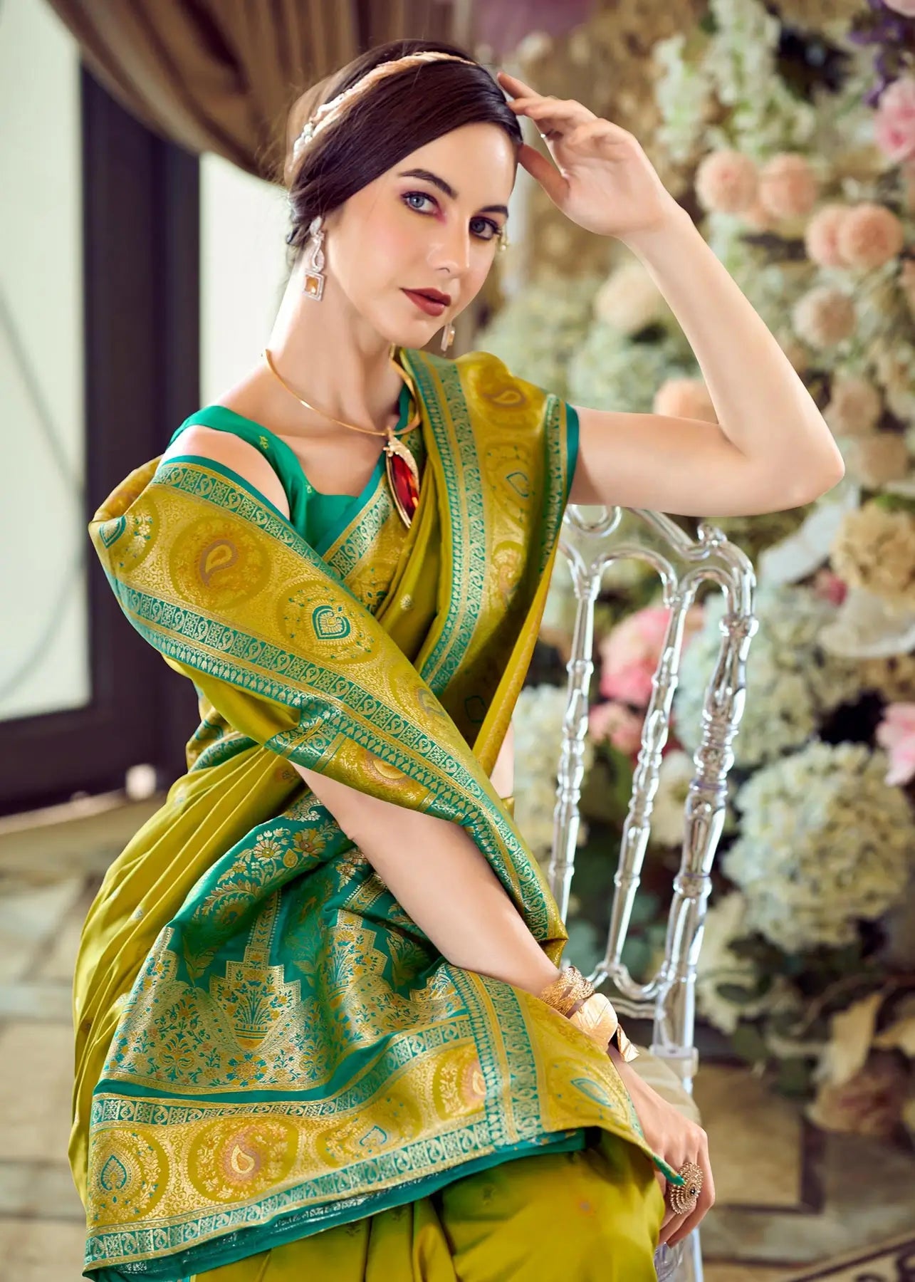 Teal Green Pure Soft Banarasi Silk Saree with Zari Weaving & Contrast Border