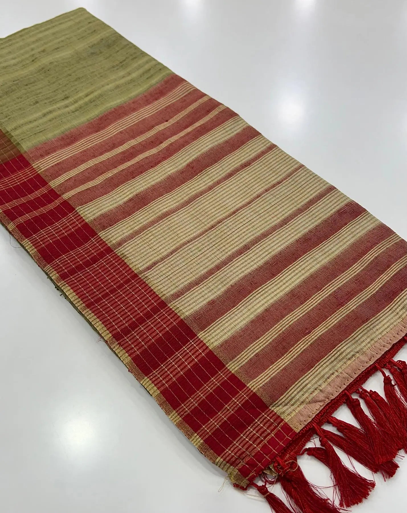 Pista Pure Handloom Katan Saree
